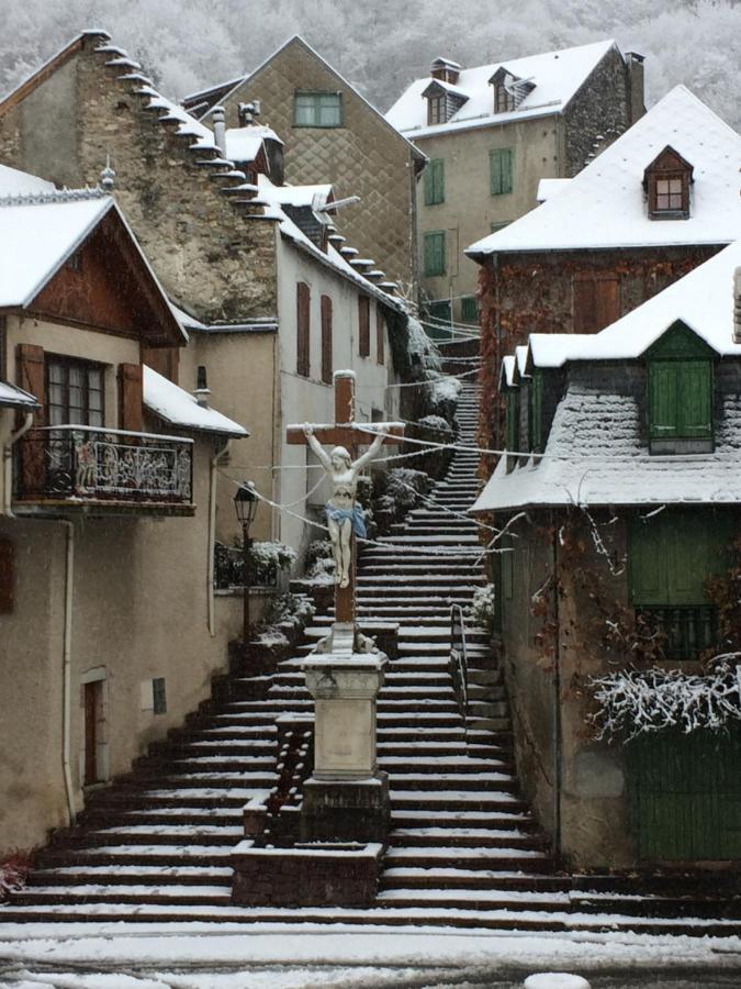 CierpLes Deux Rives住宿加早餐旅馆 外观 照片